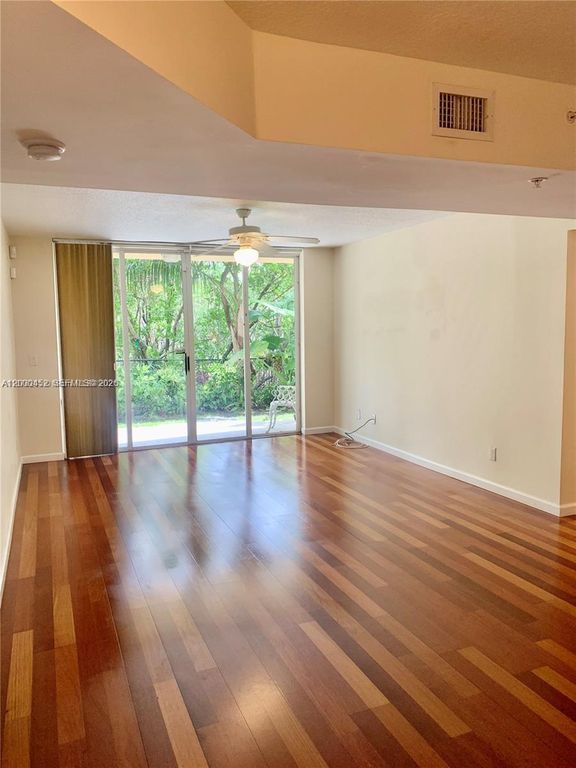 529 E Sheridan St 1021, Dania Beach, FL 33004