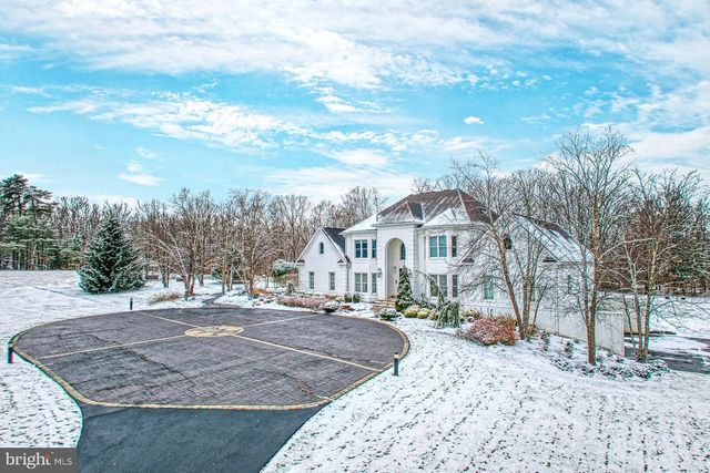 22101 EVERGREEN MILLS RD, Leesburg, VA 20175