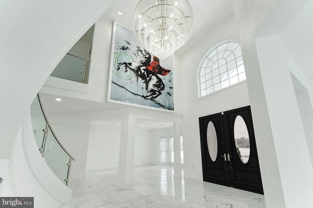 22101 EVERGREEN MILLS RD, Leesburg, VA 20175