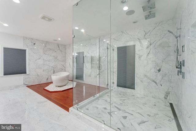 22101 EVERGREEN MILLS RD, Leesburg, VA 20175