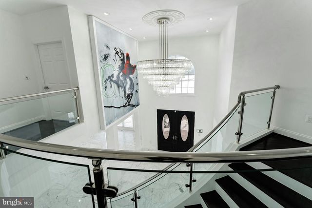 22101 EVERGREEN MILLS RD, Leesburg, VA 20175