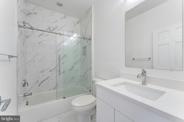 22101 EVERGREEN MILLS RD, Leesburg, VA 20175