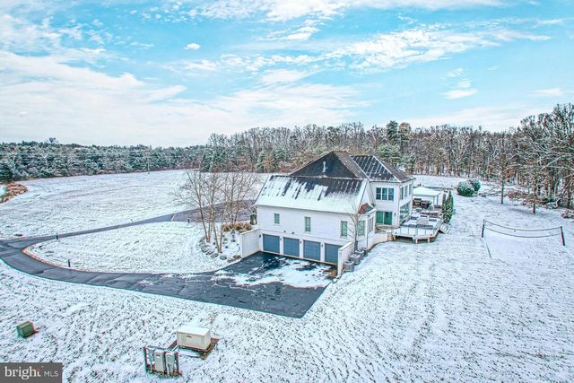 22101 EVERGREEN MILLS RD, Leesburg, VA 20175