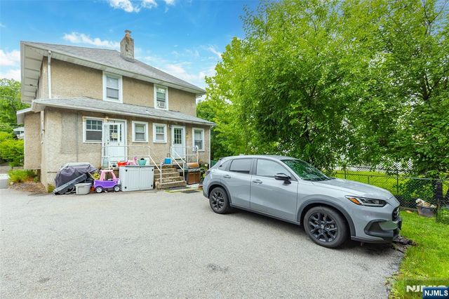 139 Van Avenue, Pompton Lakes, NJ 07442