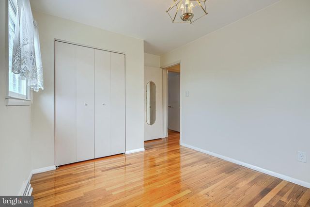 201 MYSTICWOOD RD, Reisterstown, MD 21136