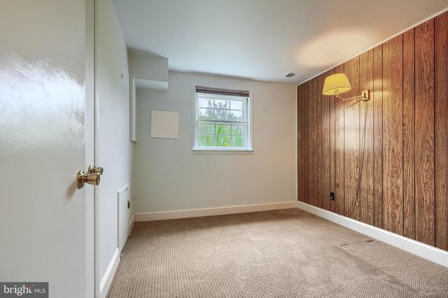 201 MYSTICWOOD RD, Reisterstown, MD 21136