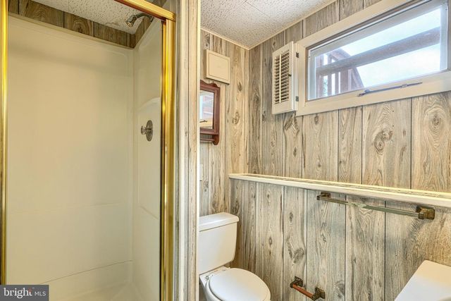 201 MYSTICWOOD RD, Reisterstown, MD 21136