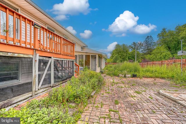 201 MYSTICWOOD RD, Reisterstown, MD 21136