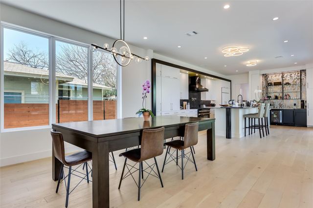 4600 Gillis ST, Austin, TX 78745