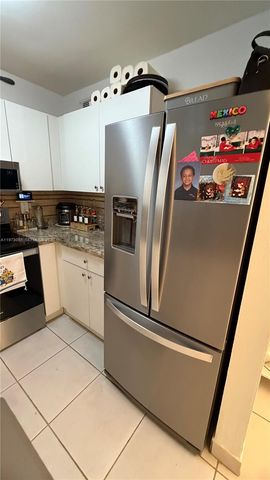 3011 W 76th St A-104, Hialeah, FL 33018