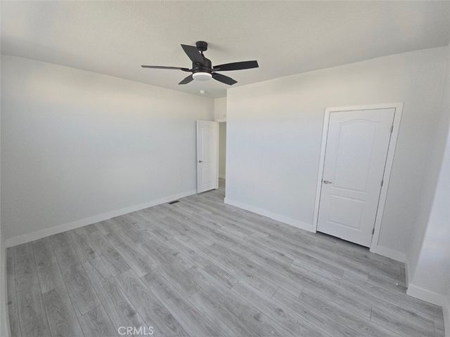 21500 Lassen 45, Chatsworth, CA 91311