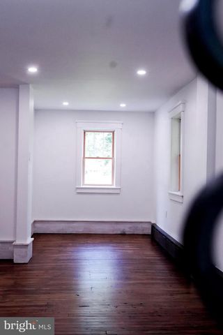 15 BEAVER AVE, Mount Laurel, NJ 08054