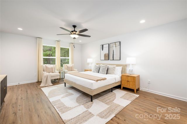4445 Garvin Drive, Charlotte, NC 28269