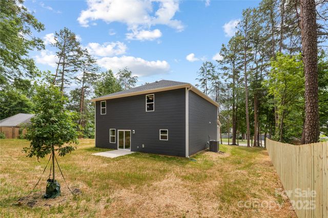4445 Garvin Drive, Charlotte, NC 28269