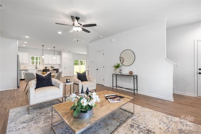 4445 Garvin Drive, Charlotte, NC 28269