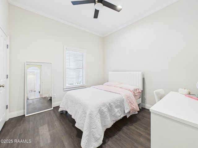 110 Barton Terrace, Youngsville, LA 70592