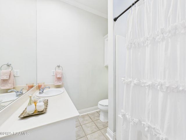 110 Barton Terrace, Youngsville, LA 70592