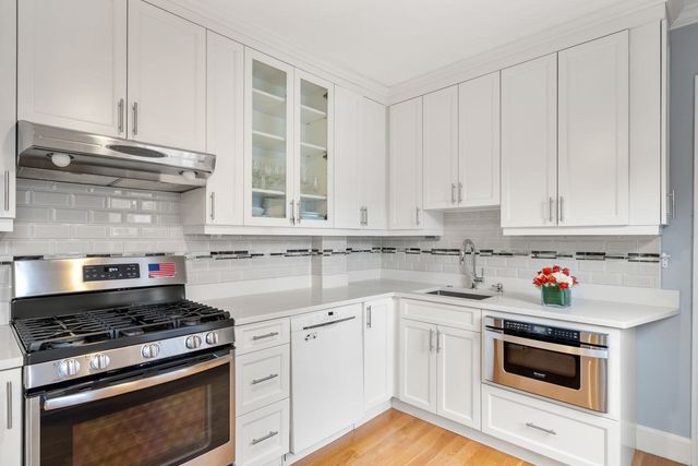 24 Auburn Street, Boston, MA 02129