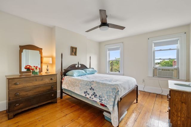 24 Auburn Street, Boston, MA 02129
