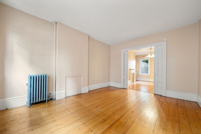 24 Auburn Street, Boston, MA 02129