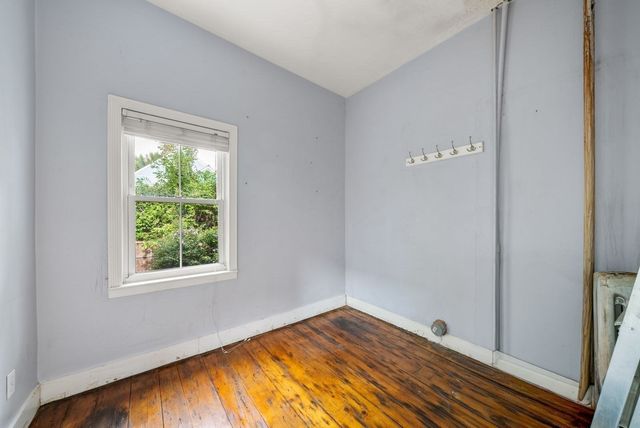 24 Auburn Street, Boston, MA 02129