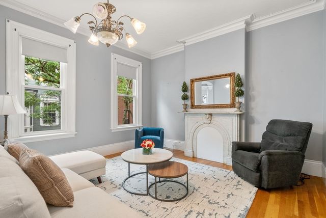 24 Auburn Street, Boston, MA 02129