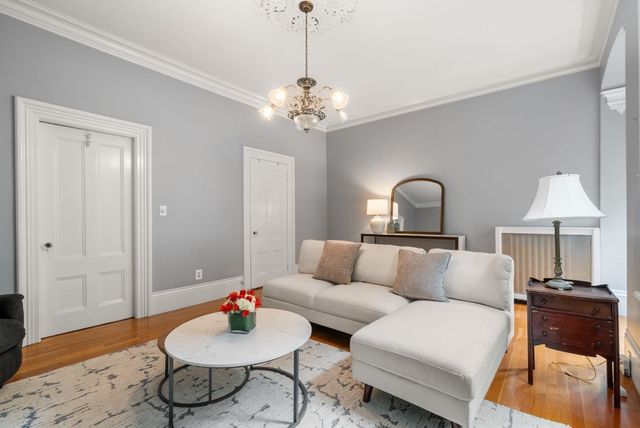 24 Auburn Street, Boston, MA 02129