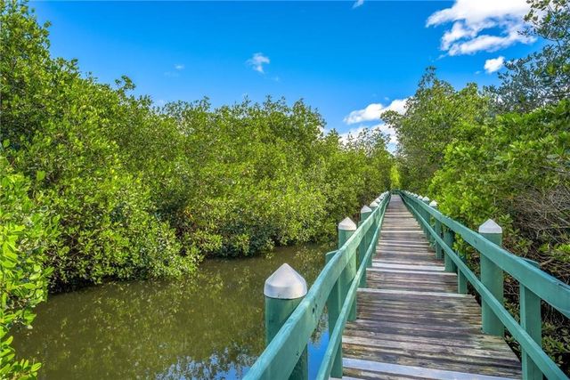 740 Lake Orchid Circle 109, Vero Beach, FL 32962