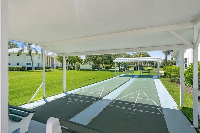 740 Lake Orchid Circle 109, Vero Beach, FL 32962