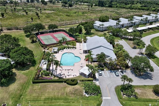740 Lake Orchid Circle 109, Vero Beach, FL 32962