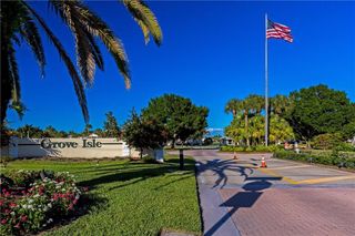 740 Lake Orchid Circle 109, Vero Beach, FL 32962