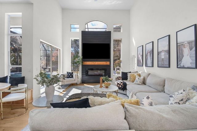 5084 SW Hammock Creek Drive, Palm City, FL 34990