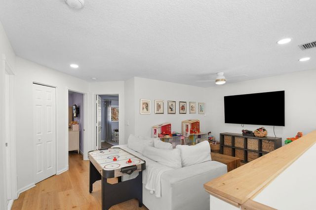 5084 SW Hammock Creek Drive, Palm City, FL 34990