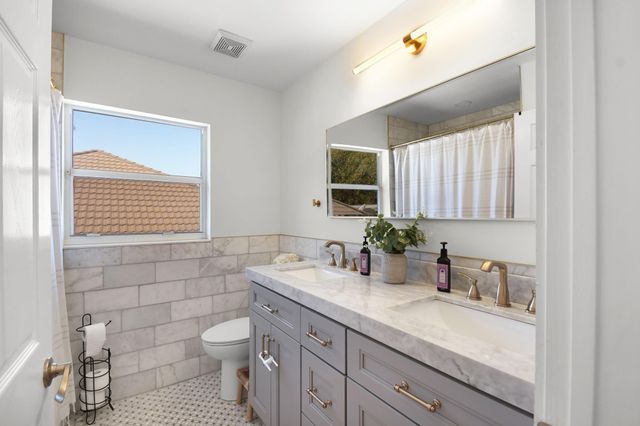 5084 SW Hammock Creek Drive, Palm City, FL 34990