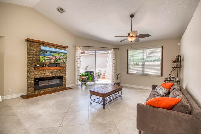 20 Via Aurelia, Palm Beach Gardens, FL 33418
