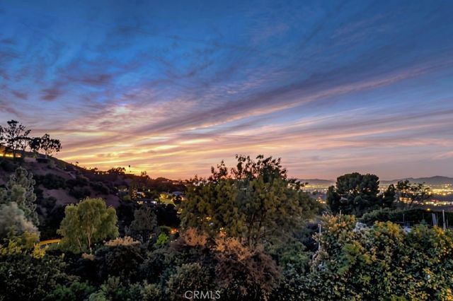 3461 Alginet, Encino, CA 91436