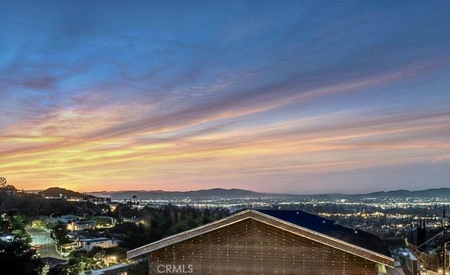 3461 Alginet, Encino, CA 91436