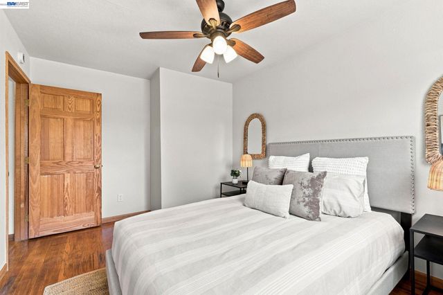 32235 Pulaski Dr, Hayward, CA 94544