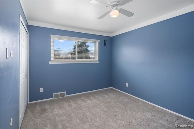 13171 Burgundy Avenue, Warren, MI 48089