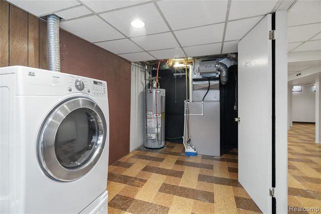 13171 Burgundy Avenue, Warren, MI 48089