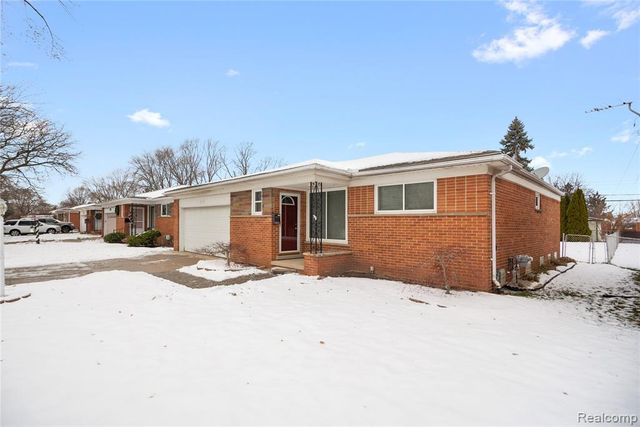 13171 Burgundy Avenue, Warren, MI 48089