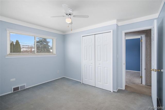 13171 Burgundy Avenue, Warren, MI 48089