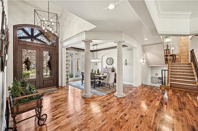 14606 Briar Street, Leawood, KS 66224