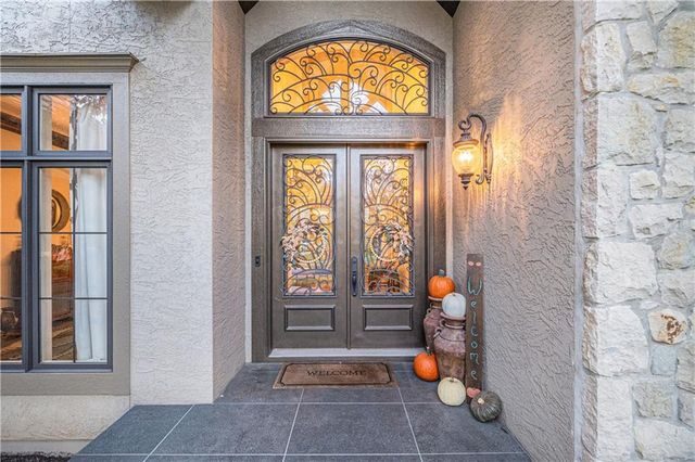 14606 Briar Street, Leawood, KS 66224