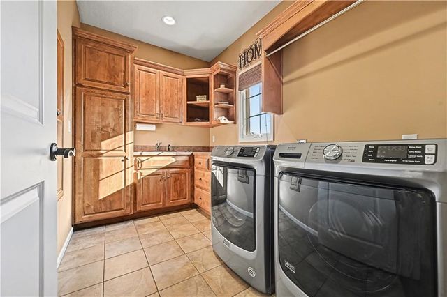 14606 Briar Street, Leawood, KS 66224