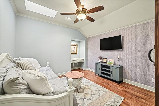 14606 Briar Street, Leawood, KS 66224