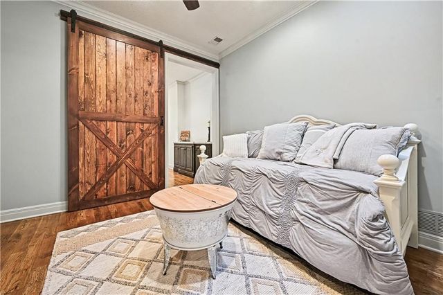 14606 Briar Street, Leawood, KS 66224