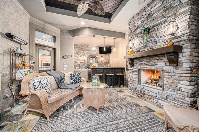 14606 Briar Street, Leawood, KS 66224