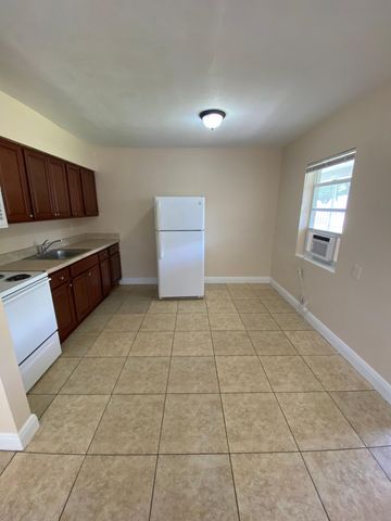 4820 Maine Street 3, Lake Worth, FL 33461