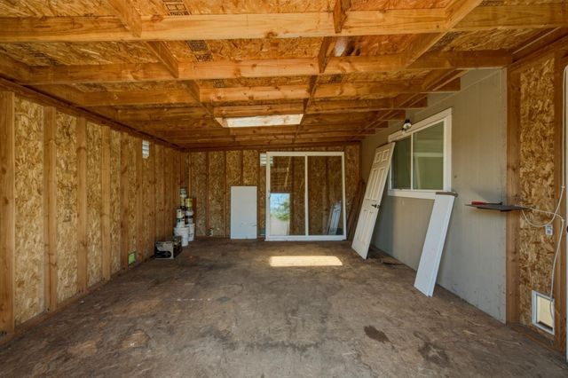 530 B Street, Hollister, CA 95023